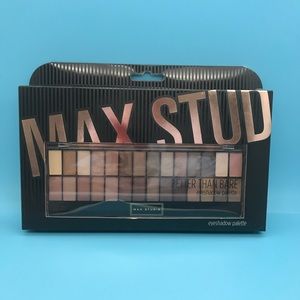 Max Studio Better Than Bare Eyeshadow Pallete